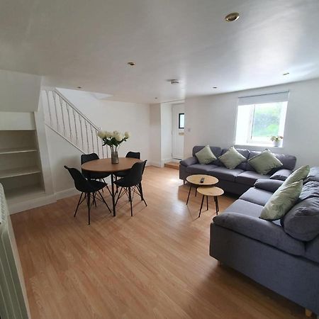 Peacock Farms Estate Apartment คอร์ก ภายนอก รูปภาพ